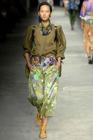 Look 30